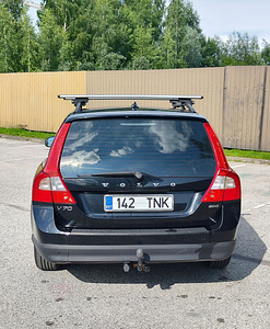 Volvo V70 100 кВт (3 фото из 11)