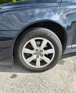Volvo V70 100 кВт (6 фото из 11)