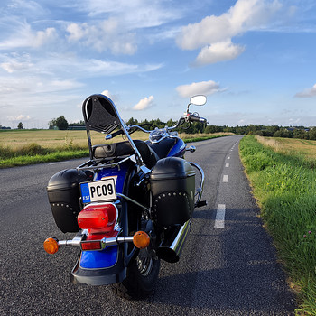 Suzuki VL800 Volusia