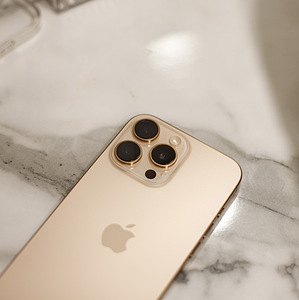 iPhone 16 Pro Max 512 ГБ (2 фото из 3)