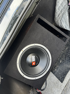 SUBWOOFER (2 foto / 2)