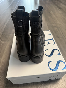 Uus Guese saapad s39 poes 160.- (5 foto / 5)