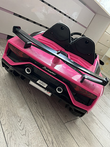 Продам детский электромобиль Lamborghini Aventador (5 фото из 7)