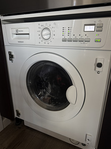Electrolux EWX147410W pesumasin-kuivati (1 foto / 8)