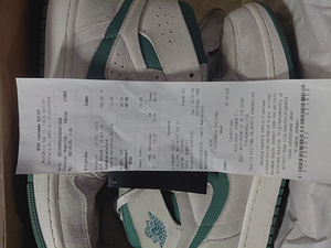 Jordan 1 Zoom Air (2 фото из 3)