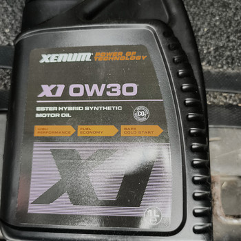 Моторное масло Xenum X1 0W-30