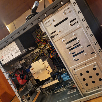 Xeon analog i7-3770 / 16GB RAM / SSD / HDD