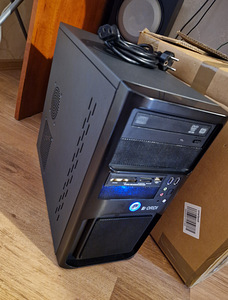 Xeon аналог i7-3770 / 16GB RAM / SSD / HDD (3 фото из 10)