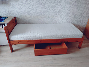 Voodi puidust 80x200 +sleepwell orthopedic red (2 foto / 3)