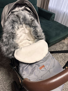 Cybex Priam 4(Rose Gold) 2 в 1 (4 фото из 8)
