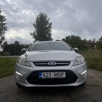 Ford Mondeo Titanium 2.0 103 кВт