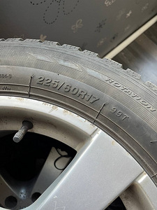 Winter Wheel Set R17 Sailun Ice Blazer, Mitsubishi Rims (4 foto / 6)