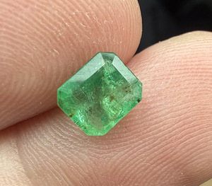 Looduslik Smaragt 1.55ct. (3 foto / 4)