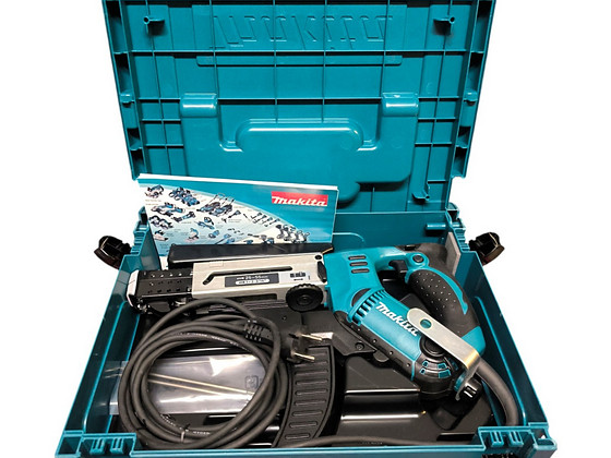Kruvikeeraja Makita 6843JX 470W 6000 p/min