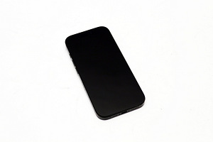 Mobiiltelefon Apple iPhone 16 Pro 256GB 8GB RAM (2 foto / 3)