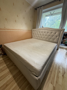 Suur kaheinimesevoodi 200×200 cm tõstemehhanismiga (1 foto / 3)