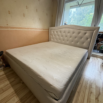 Большая двуспальная кровать 200×200см с подъёмным механизмом