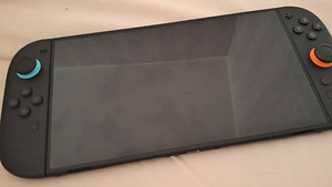 Nintendo Switch 2 (2 фото из 2)