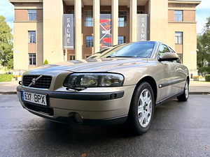 VOLVO S60 / VELUUR / AUTOMAAT / ÜV 09.2027 (2 foto / 15)