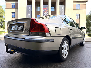 VOLVO S60 / VELUUR / AUTOMAAT / ÜV 09.2027 (3 foto / 15)