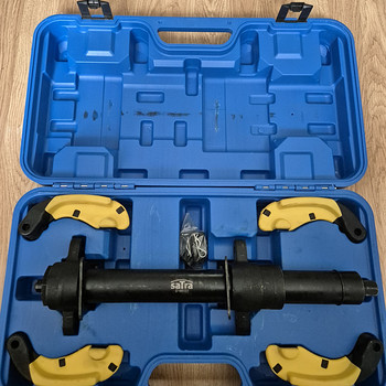 SaTra S-90102 2T стяжка пружин / съёмник пружин