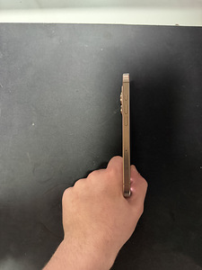 iPhone 16 Pro 256GB (2 фото из 8)
