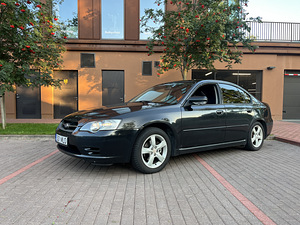Subaru Legacy 2.0i 4WD ATM - registreerimistasu makstud (2 foto / 12)