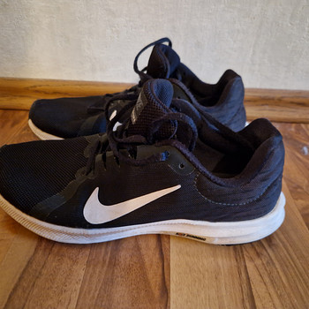 Кроссовки/кеды Nike 38,5