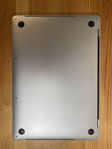 MacBook Pro 13 2016 (3 фото из 10)