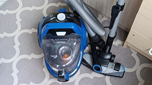 Пылесос Philips. (6 фото из 10)