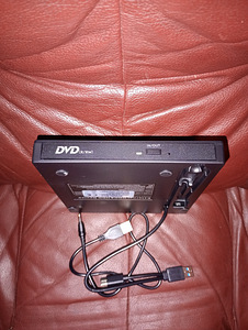 CD/DVD drive External uus pakendis komplektne (4 foto / 4)