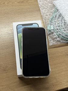 Apple Iphone 12 64gb (4 фото из 4)