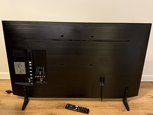 4K Smart TV Samsung 43" (UE43RU7092) (3 фото из 4)