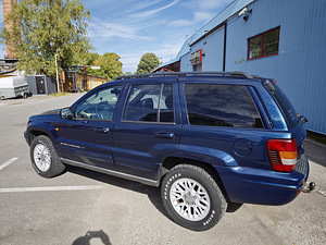 Jeep Grand Cherokee (3 фото из 9)