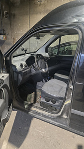 Ford Transit Connect (4 фото из 7)