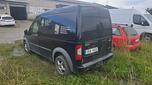 Ford Transit Connect (2 фото из 7)