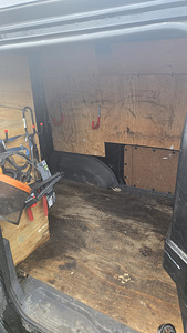 Ford Transit Connect (7 фото из 7)