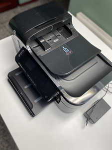 HP Officejet 6500A Plus WiFi-принтер/сканер/копир/факс (5 фото из 5)