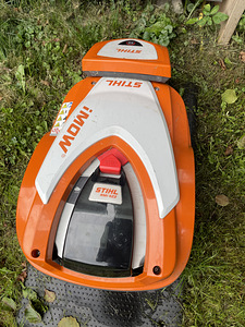 Robotniiduk STIHL iMOW RMI 422 (3 foto / 3)