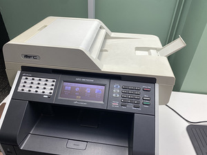 Brother MFC-9970CDW professionaalne värvilaser-MFP –45089 lk (4 foto / 4)