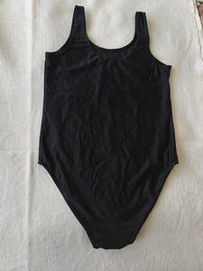 Ujumistrikoo pikkusele 158 cm (6 foto / 6)