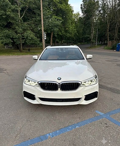 BMW G30 530d xDrive (1 фото из 3)