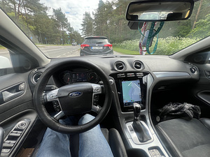 Ford Mondeo 2011 (3 фото из 9)