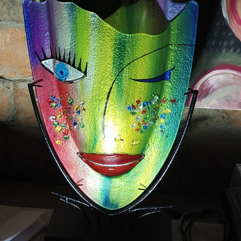 Murano klaasist Picasso stiilis vaas.