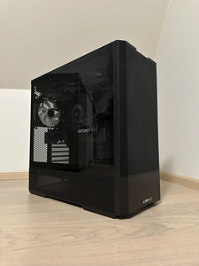 Мощный игровой компьютер - Ryzen 7 9850X3D / RTX 5070 (1 фото из 5)