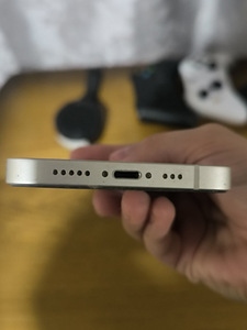 iPhone 13 (2 фото из 5)