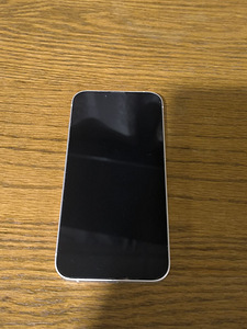 iPhone 13 (4 фото из 5)
