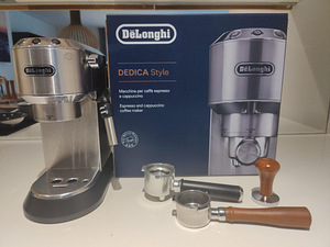 Kohvimasin DeLonghi Dedica (2 foto / 2)