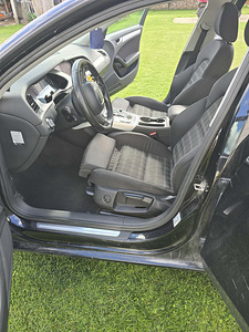 AUDI A4 2.0 105КВт (12 фото из 15)