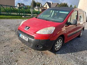 Peugeot (1 фото из 5)